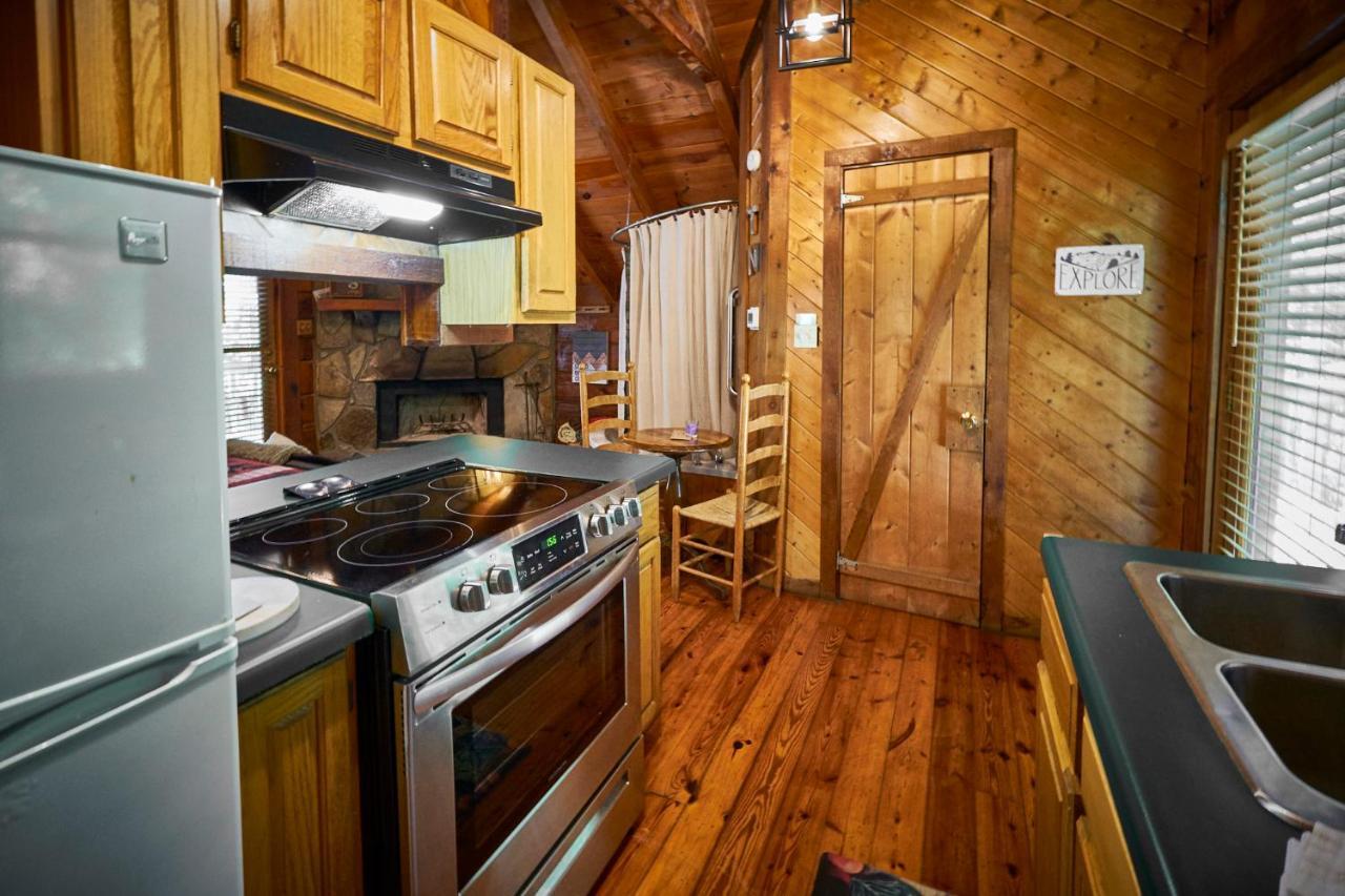 Gatlinburg Area Hottub Cabin - Ladyslipper 塞维尔维尔 外观 照片